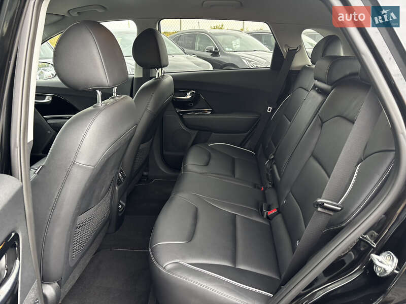Внедорожник / Кроссовер Kia Niro 2020 в Львове