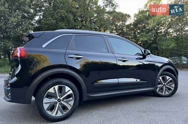 Внедорожник / Кроссовер Kia Niro 2022 в 