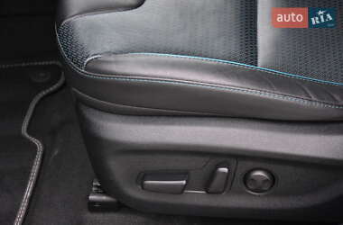 Внедорожник / Кроссовер Kia Niro 2021 в 