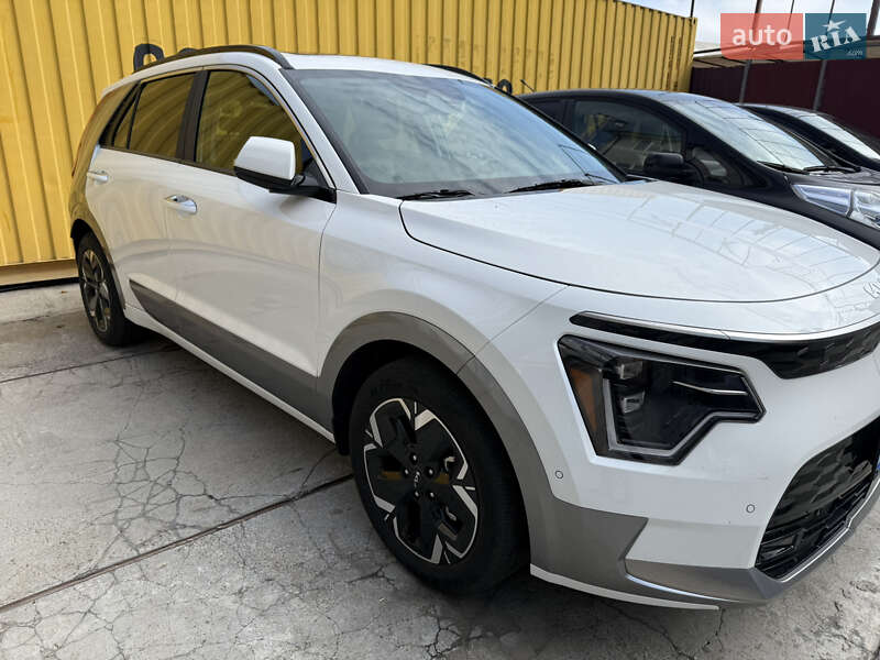 Позашляховик / Кросовер Kia Niro 2022 в Умані