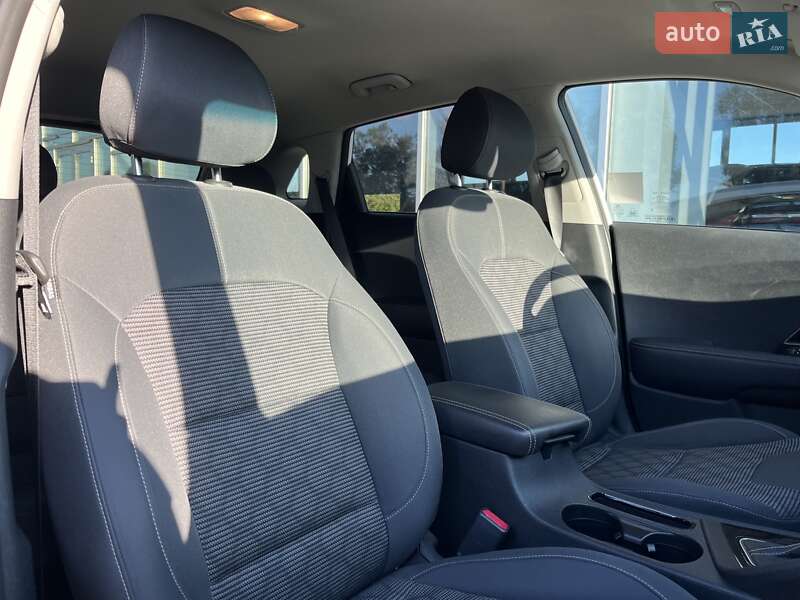 Внедорожник / Кроссовер Kia Niro 2021 в Днепре