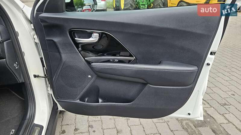 Внедорожник / Кроссовер Kia Niro 2020 в Радомышле фото 29 Внедорожник / Кроссовер Kia Niro 2020 в Радомышле