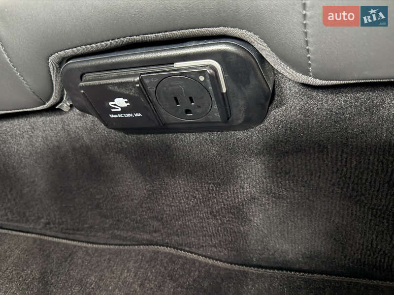 Позашляховик / Кросовер Kia Niro 2022 в Умані