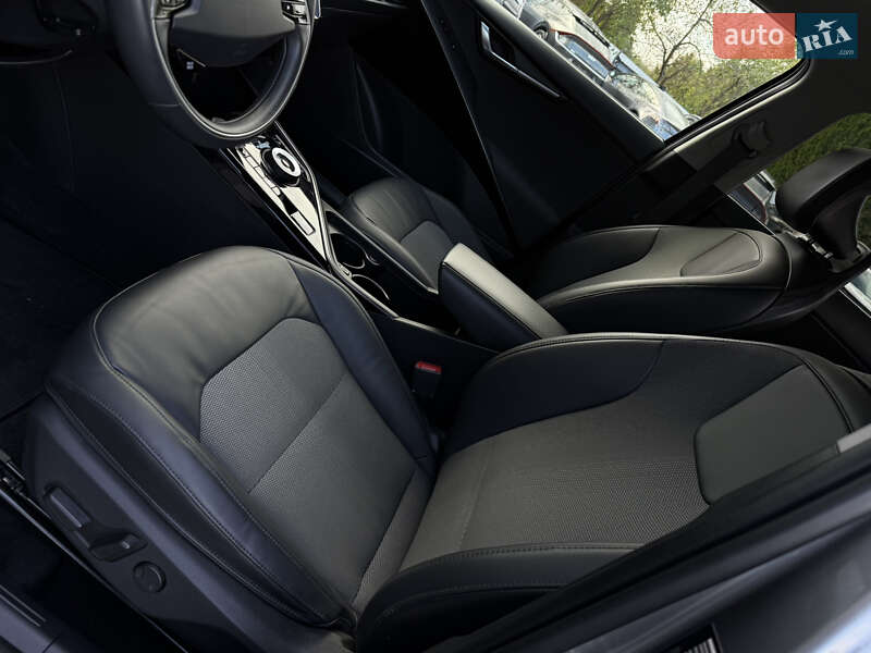 Позашляховик / Кросовер Kia Niro 2022 в Львові фото 48 Позашляховик / Кросовер Kia Niro 2022 в Львові