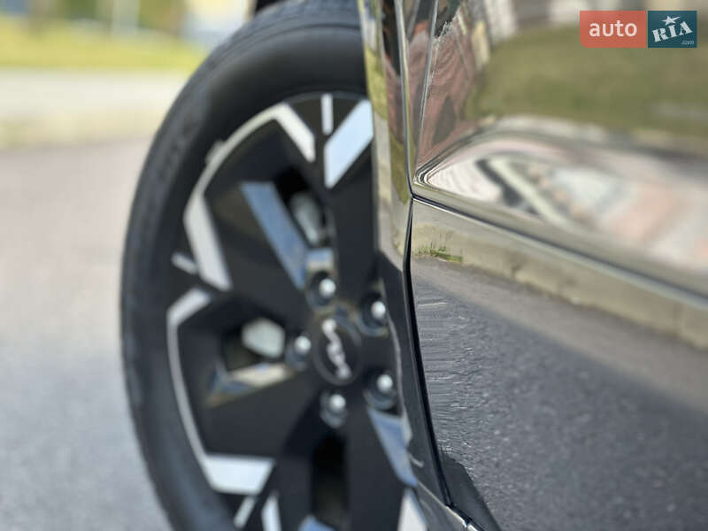 Внедорожник / Кроссовер Kia Niro 2022 в Дрогобыче