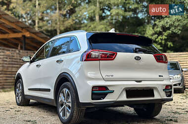 Внедорожник / Кроссовер Kia Niro 2019 в 