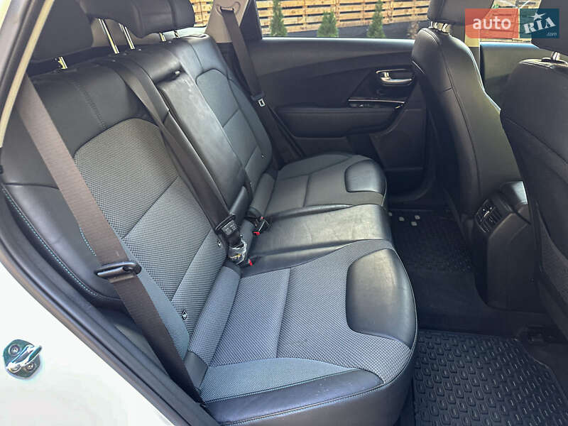 Позашляховик / Кросовер Kia Niro 2019 в Бродах фото 107 Позашляховик / Кросовер Kia Niro 2019 в Бродах