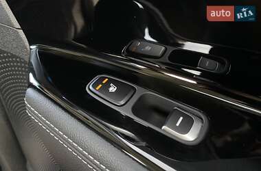 Внедорожник / Кроссовер Kia Niro 2020 в 