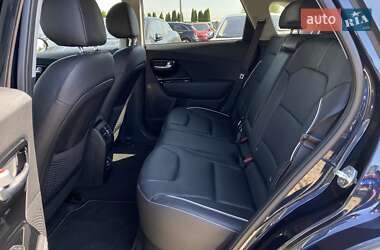 Внедорожник / Кроссовер Kia Niro 2020 в 