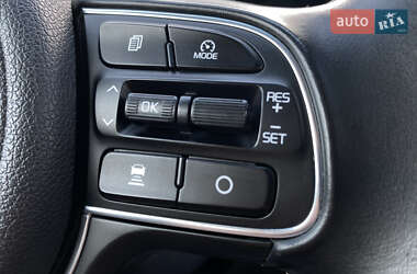 Внедорожник / Кроссовер Kia Niro 2020 в 