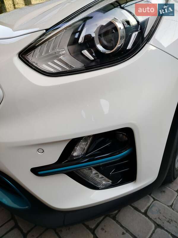 Позашляховик / Кросовер Kia Niro 2021 в Ірпені