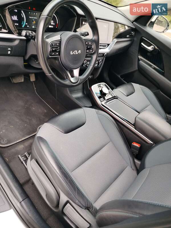 Позашляховик / Кросовер Kia Niro 2021 в Ірпені