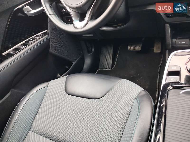 Позашляховик / Кросовер Kia Niro 2021 в Ірпені