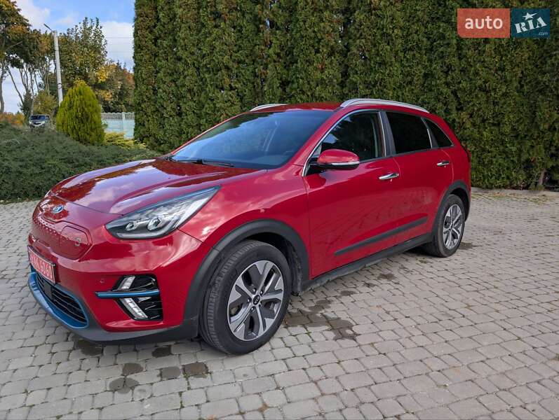 Позашляховик / Кросовер Kia Niro 2020 в Тернополі