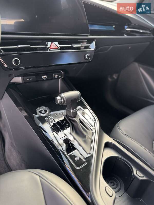 Позашляховик / Кросовер Kia Niro 2023 в Харкові