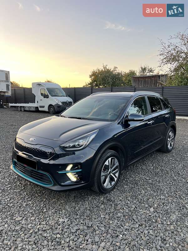 Внедорожник / Кроссовер Kia Niro 2020 в Луцке