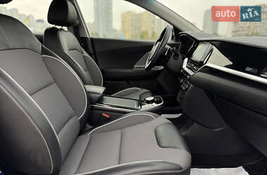 Внедорожник / Кроссовер Kia Niro 2020 в 