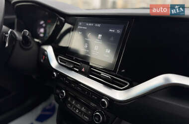 Внедорожник / Кроссовер Kia Niro 2020 в 
