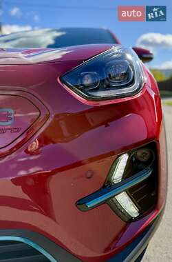Внедорожник / Кроссовер Kia Niro 2020 в 