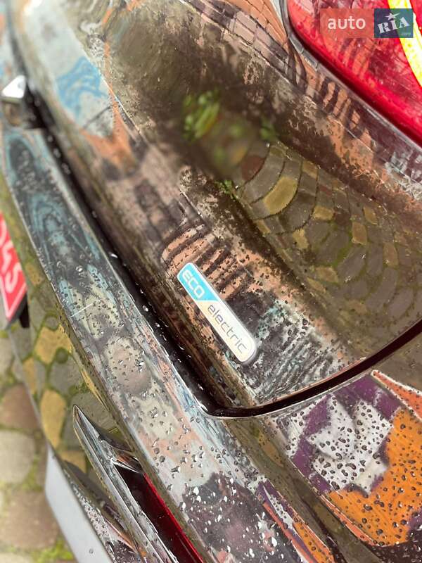 Позашляховик / Кросовер Kia Niro 2020 в Луцьку фото 28 Позашляховик / Кросовер Kia Niro 2020 в Луцьку