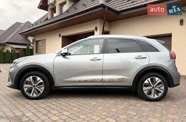 Внедорожник / Кроссовер Kia Niro 2022 в 
