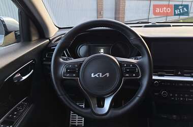 Внедорожник / Кроссовер Kia Niro 2022 в 