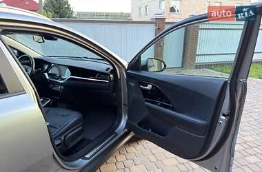 Внедорожник / Кроссовер Kia Niro 2022 в 