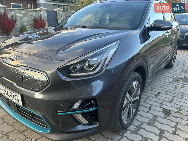 Внедорожник / Кроссовер Kia Niro 2020 в Хмельницком