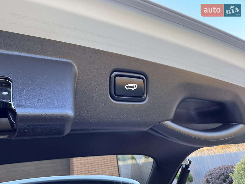 Внедорожник / Кроссовер Kia Niro 2023 в Казатине