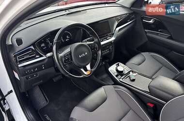Внедорожник / Кроссовер Kia Niro 2022 в 