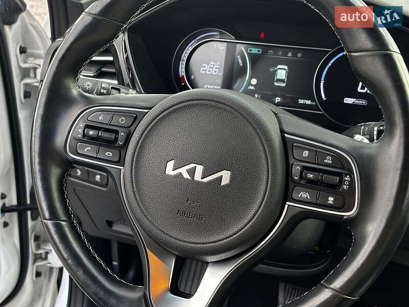 Внедорожник / Кроссовер Kia Niro 2022 в Львове