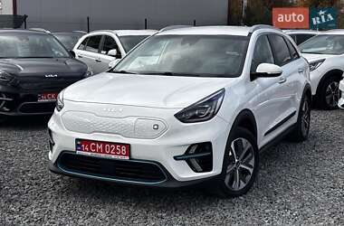 Внедорожник / Кроссовер Kia Niro 2022 в 