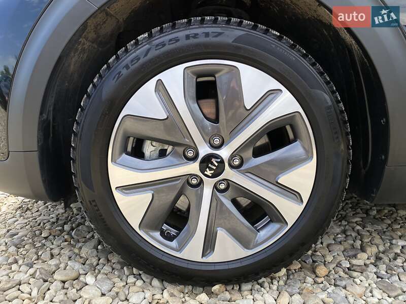 Позашляховик / Кросовер Kia Niro 2020 в Львові фото 28 Позашляховик / Кросовер Kia Niro 2020 в Львові