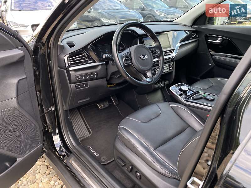 Позашляховик / Кросовер Kia Niro 2020 в Львові фото 3 Позашляховик / Кросовер Kia Niro 2020 в Львові