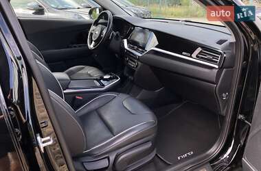 Внедорожник / Кроссовер Kia Niro 2020 в 