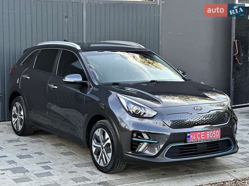 Позашляховик / Кросовер Kia Niro 2020 в Івано-Франківську