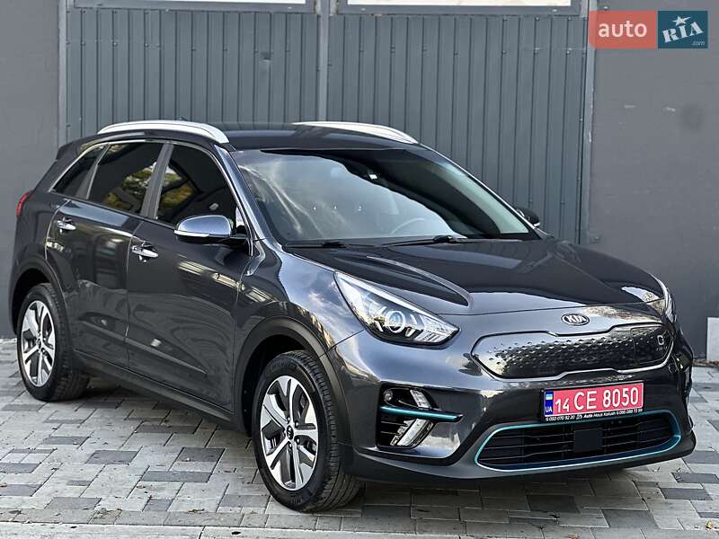 Позашляховик / Кросовер Kia Niro 2020 в Івано-Франківську