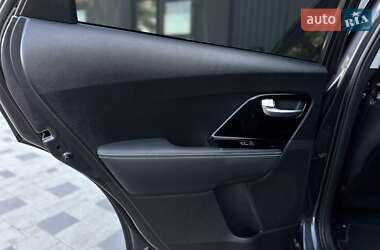 Внедорожник / Кроссовер Kia Niro 2020 в 