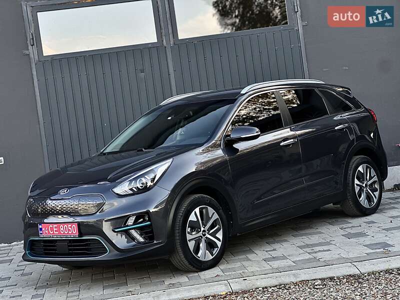 Позашляховик / Кросовер Kia Niro 2020 в Івано-Франківську