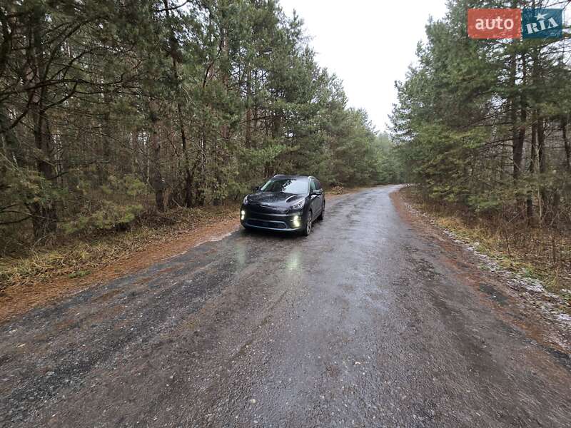 Позашляховик / Кросовер Kia Niro 2020 в Шепетівці фото 8 Позашляховик / Кросовер Kia Niro 2020 в Шепетівці