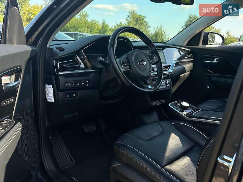 Позашляховик / Кросовер Kia Niro 2020 в Львові