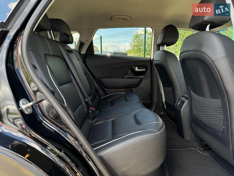 Позашляховик / Кросовер Kia Niro 2020 в Львові фото 78 Позашляховик / Кросовер Kia Niro 2020 в Львові