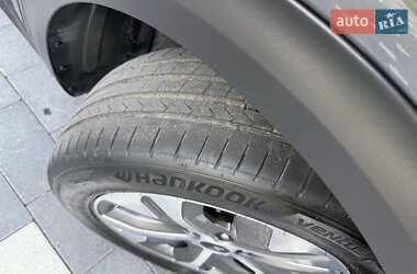 Позашляховик / Кросовер Kia Niro 2020 в  фото 9 Позашляховик / Кросовер Kia Niro 2020 в