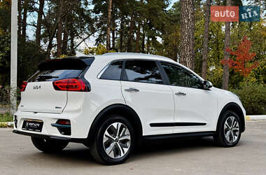 Внедорожник / Кроссовер Kia Niro 2022 в 