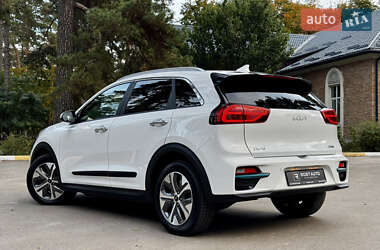 Внедорожник / Кроссовер Kia Niro 2022 в 