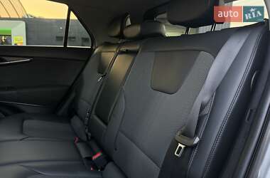 Внедорожник / Кроссовер Kia Niro 2023 в 