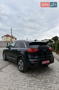 Позашляховик / Кросовер Kia Niro 2021 в  фото 3 Позашляховик / Кросовер Kia Niro 2021 в