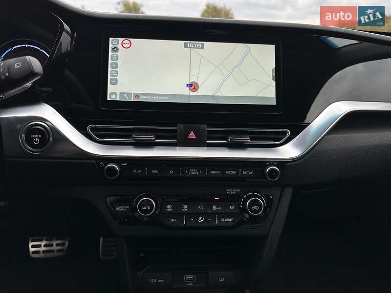Внедорожник / Кроссовер Kia Niro 2021 в Львове
