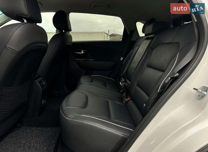 Внедорожник / Кроссовер Kia Niro 2021 в Львове
