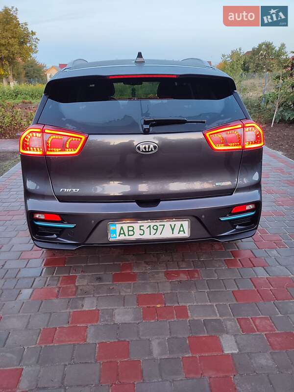 Внедорожник / Кроссовер Kia Niro 2018 в Ильинцах фото 9 Внедорожник / Кроссовер Kia Niro 2018 в Ильинцах
